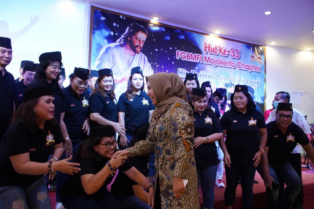 gambar utama