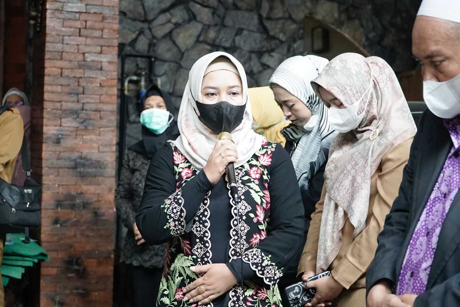 gambar utama