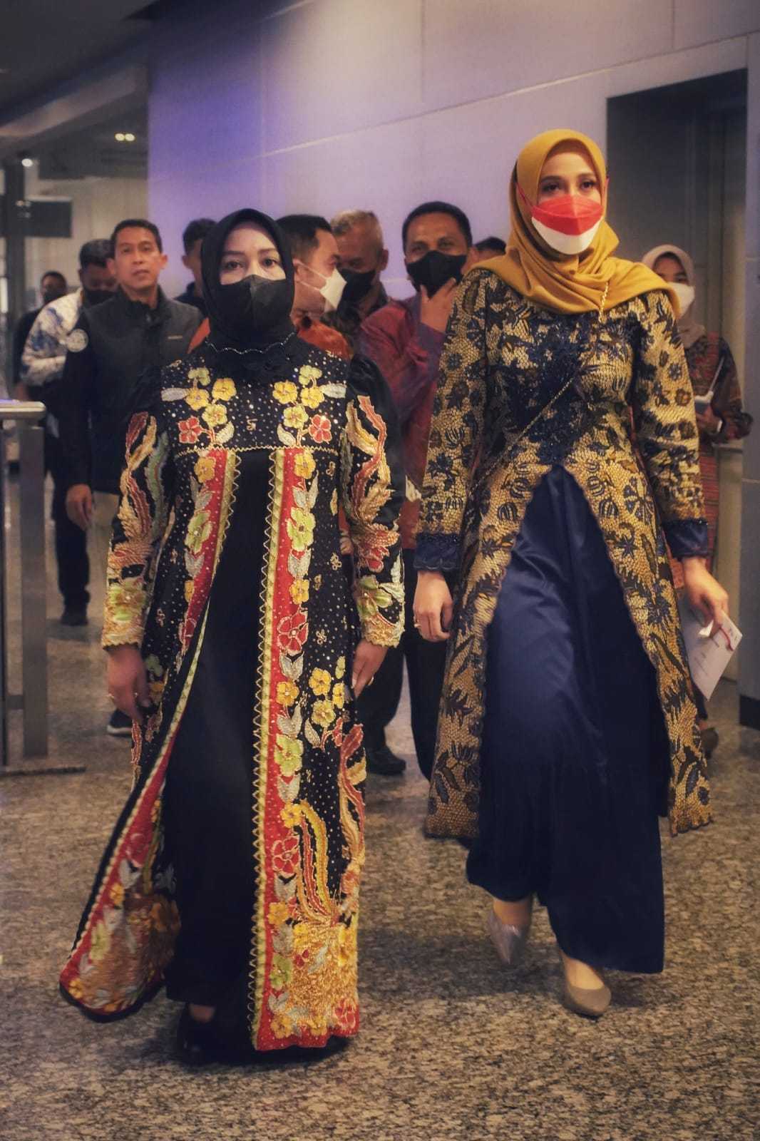 gambar utama