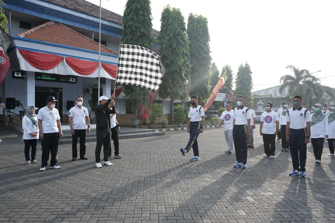 gambar utama