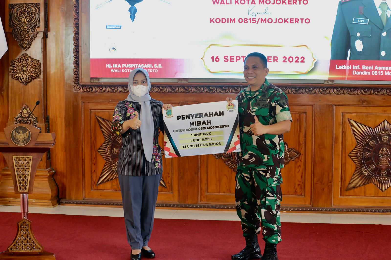 gambar utama