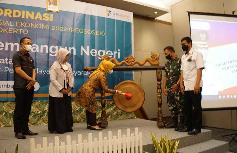 gambar utama