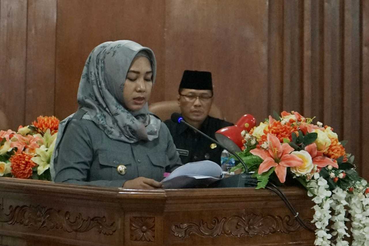 gambar utama