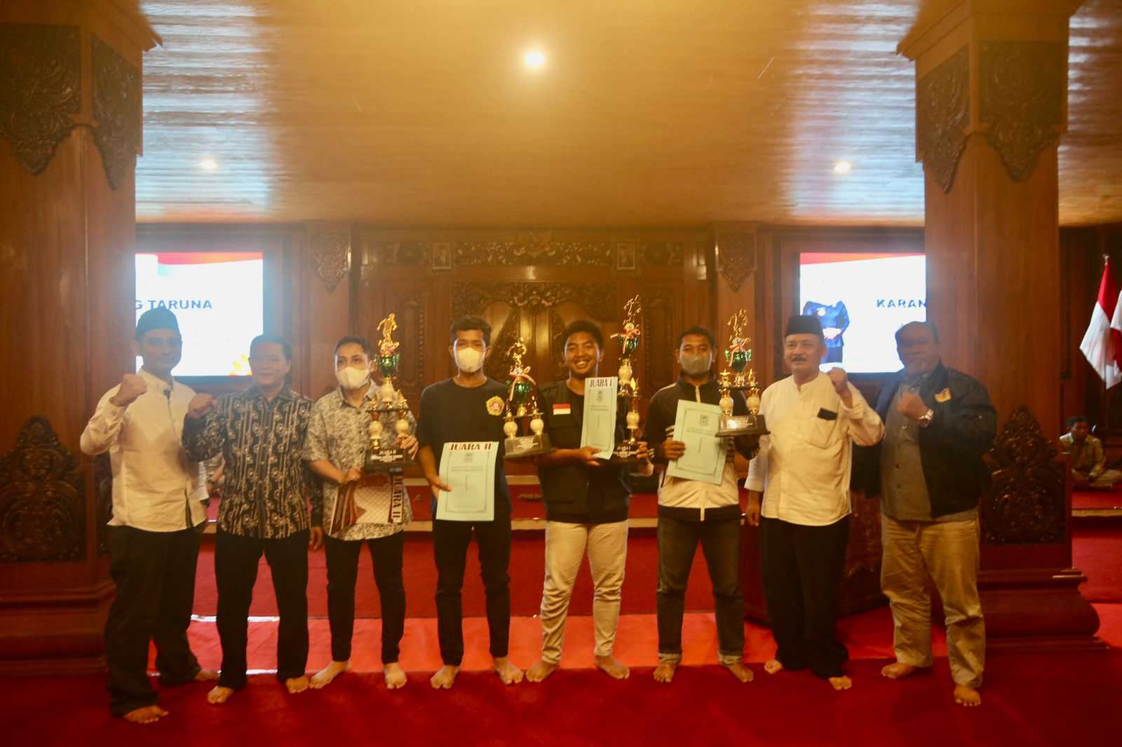 gambar utama