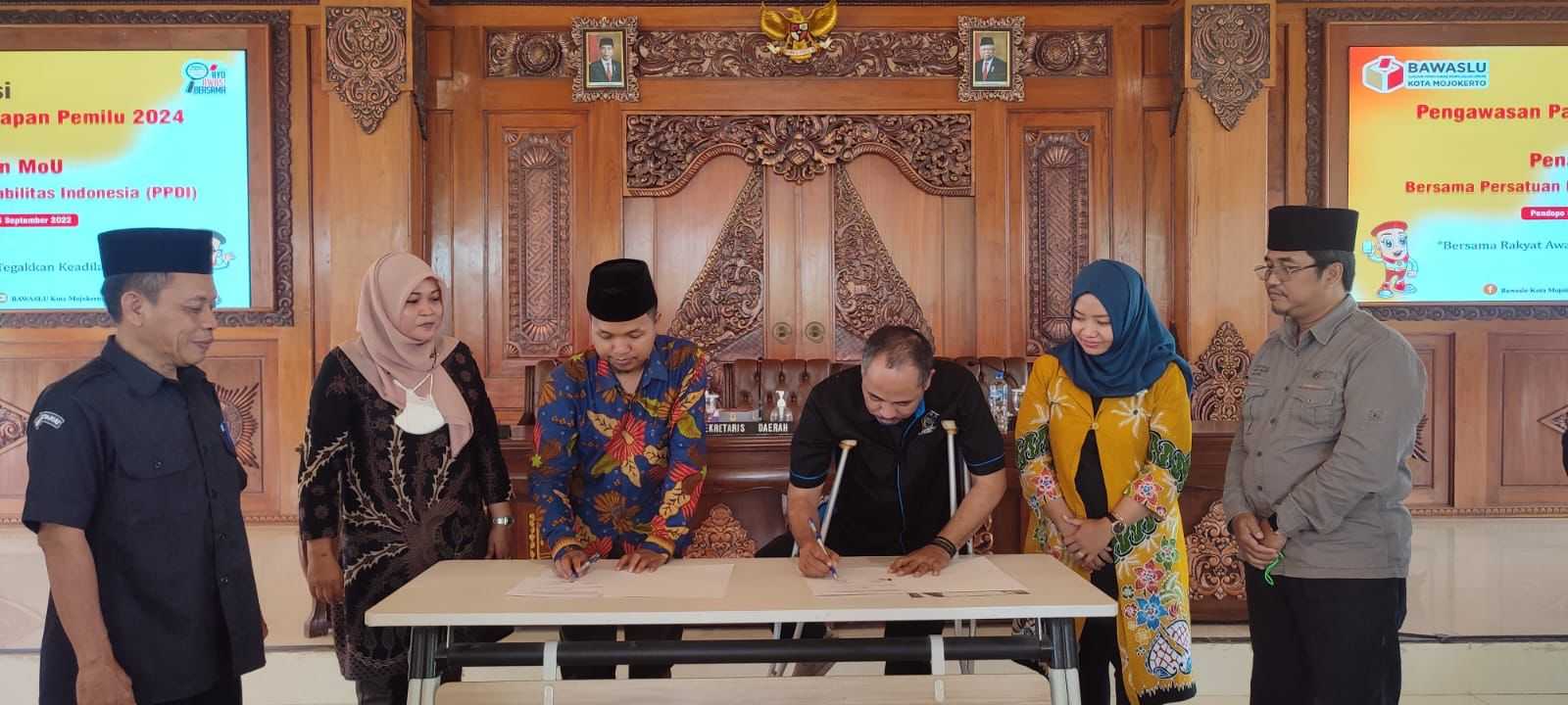 gambar utama