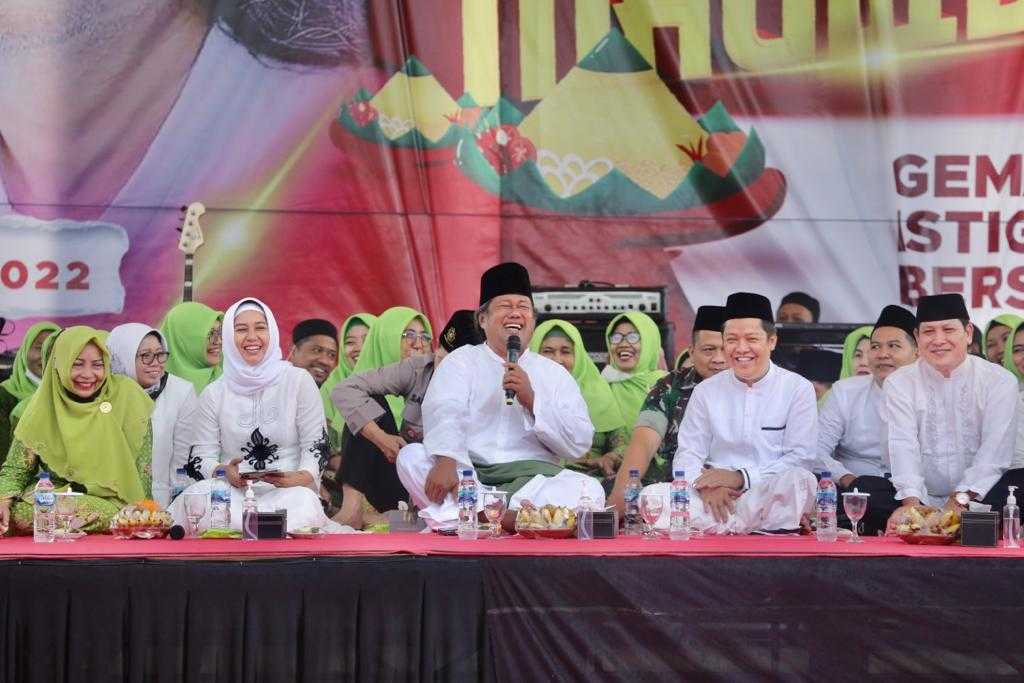 gambar utama