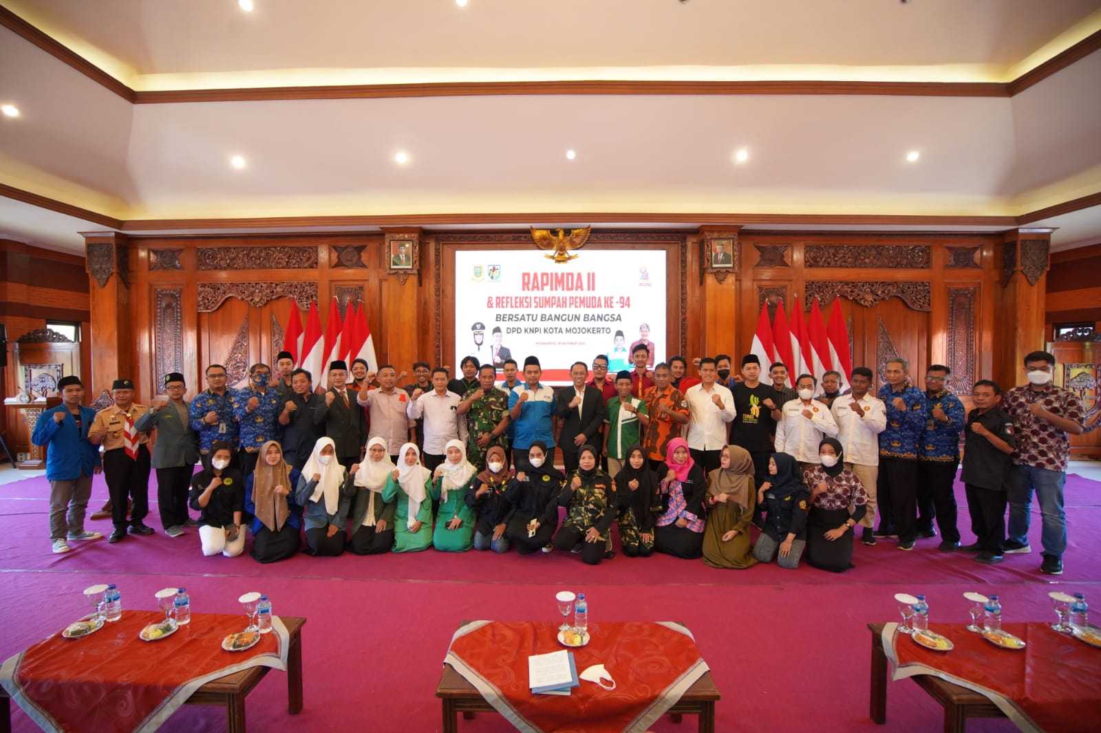 gambar utama
