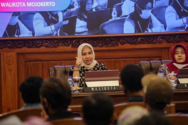 gambar utama