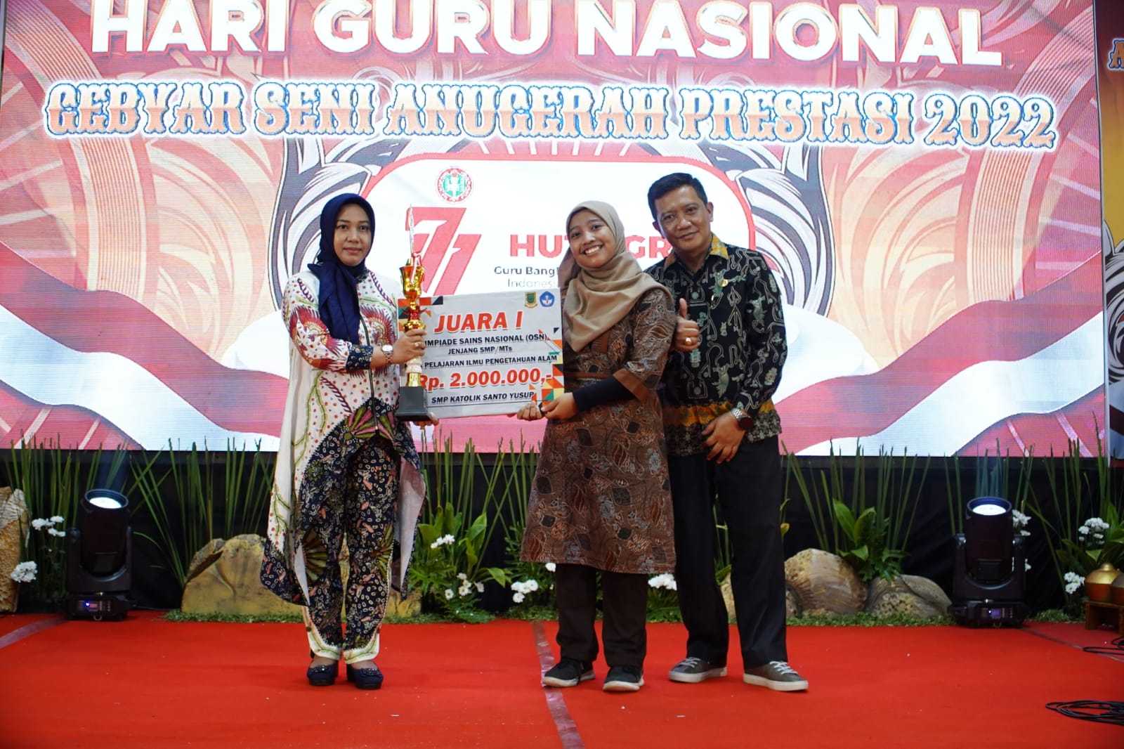 gambar utama