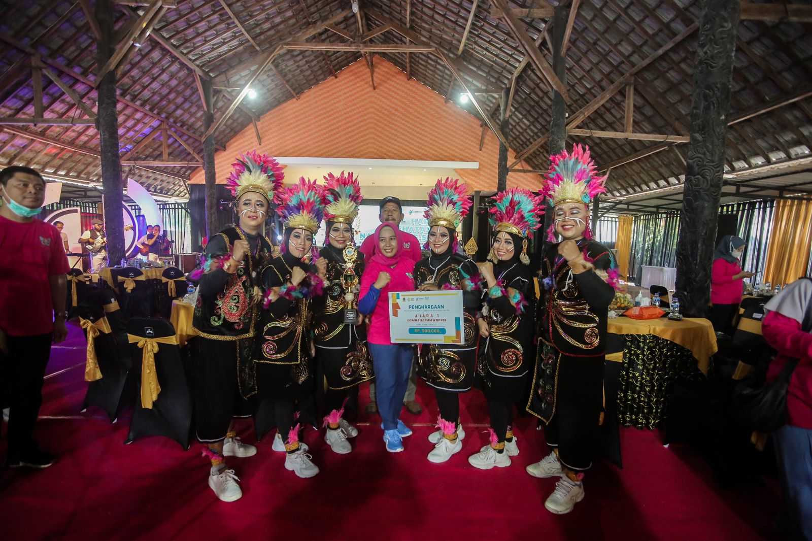 gambar utama