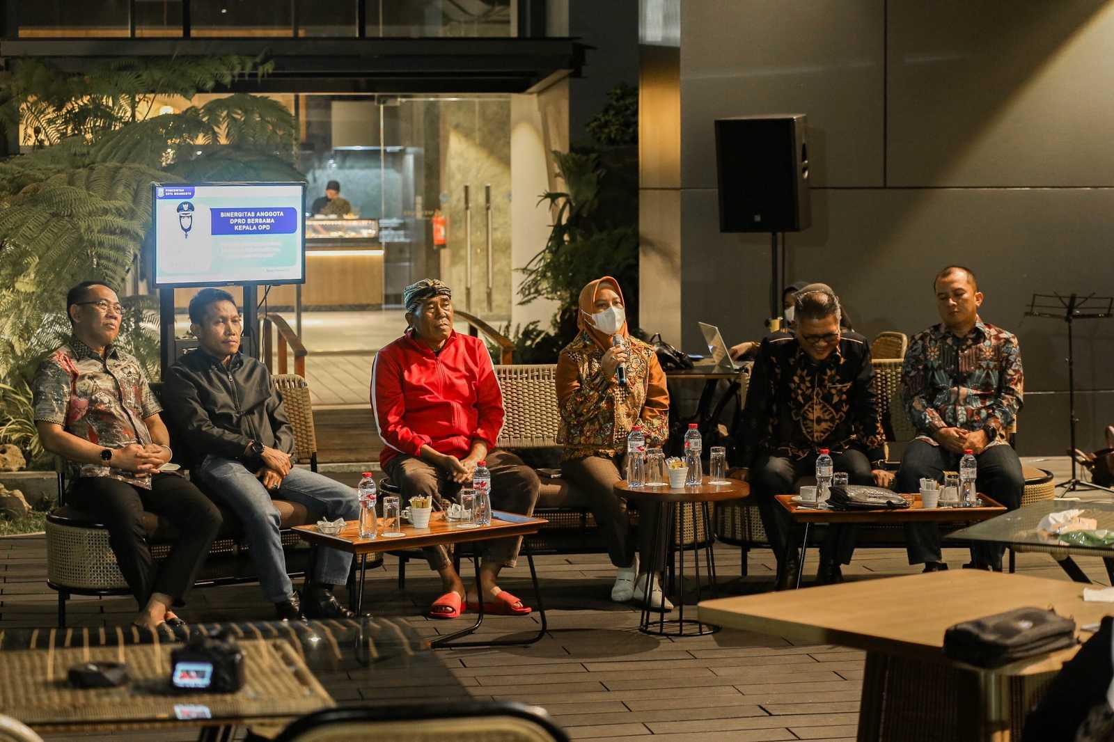 gambar utama