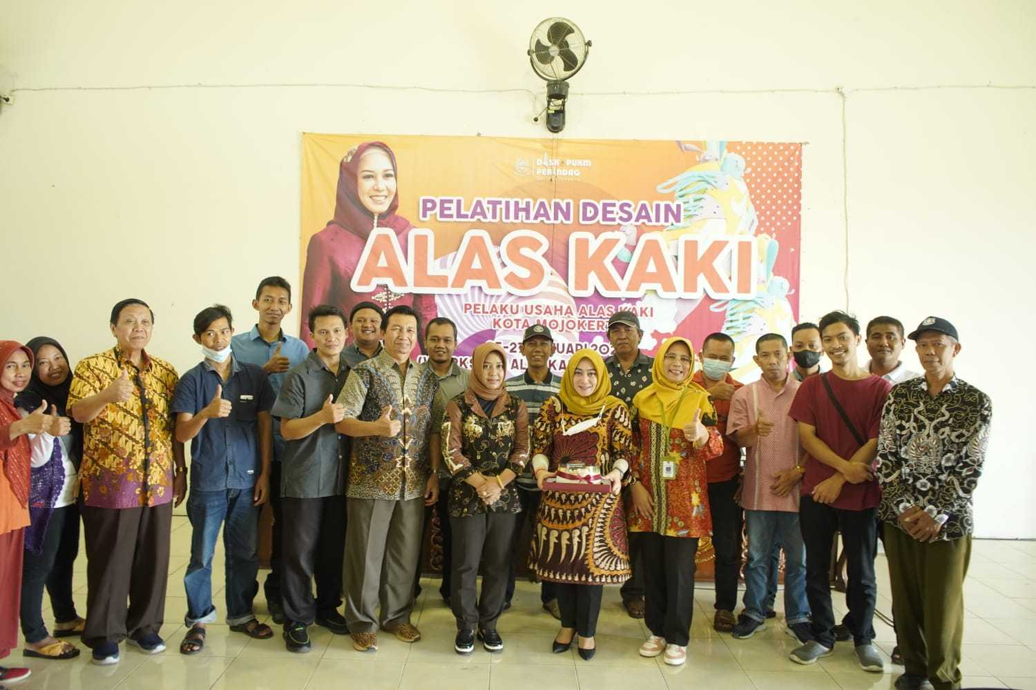 gambar utama