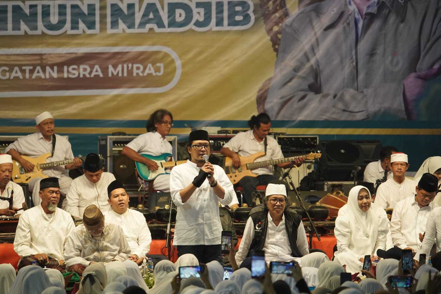 gambar utama