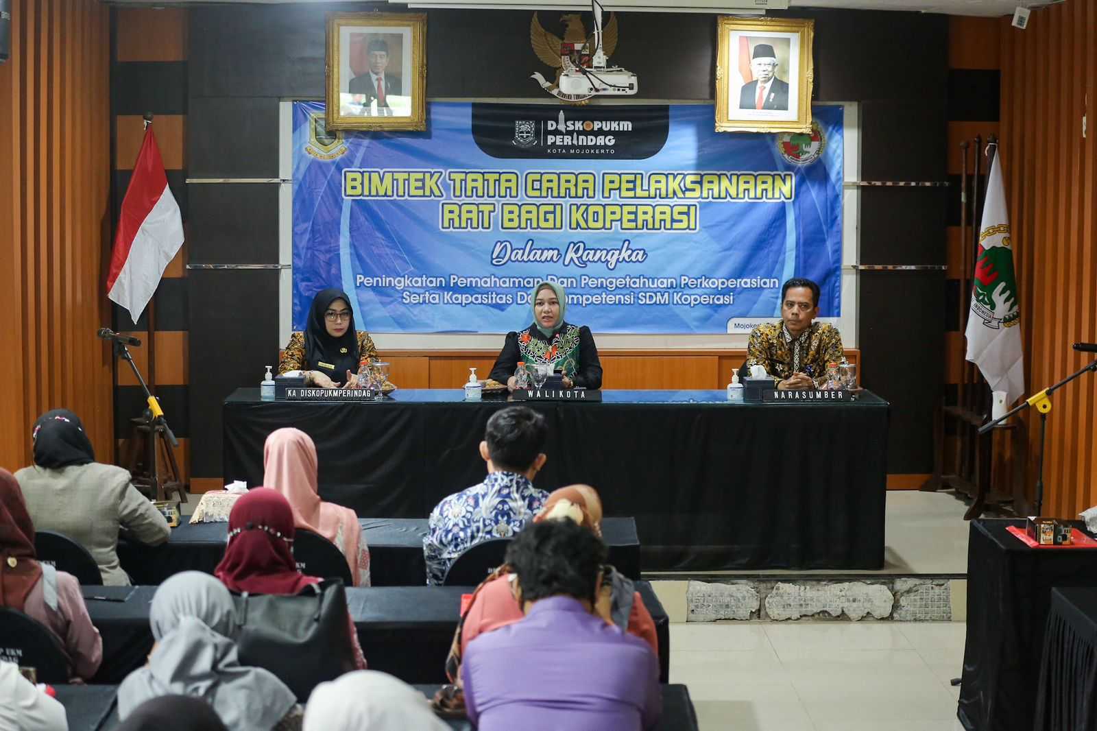 gambar utama