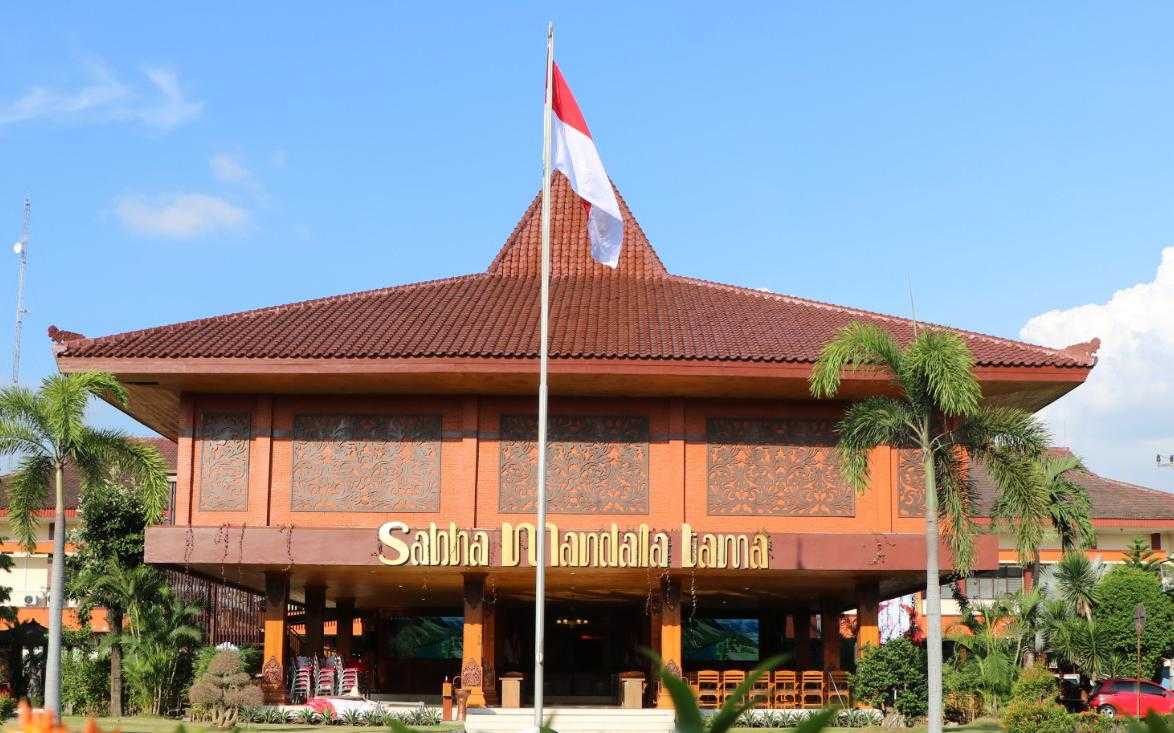 gambar utama