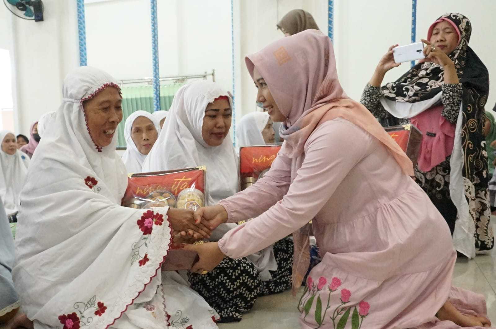 gambar utama