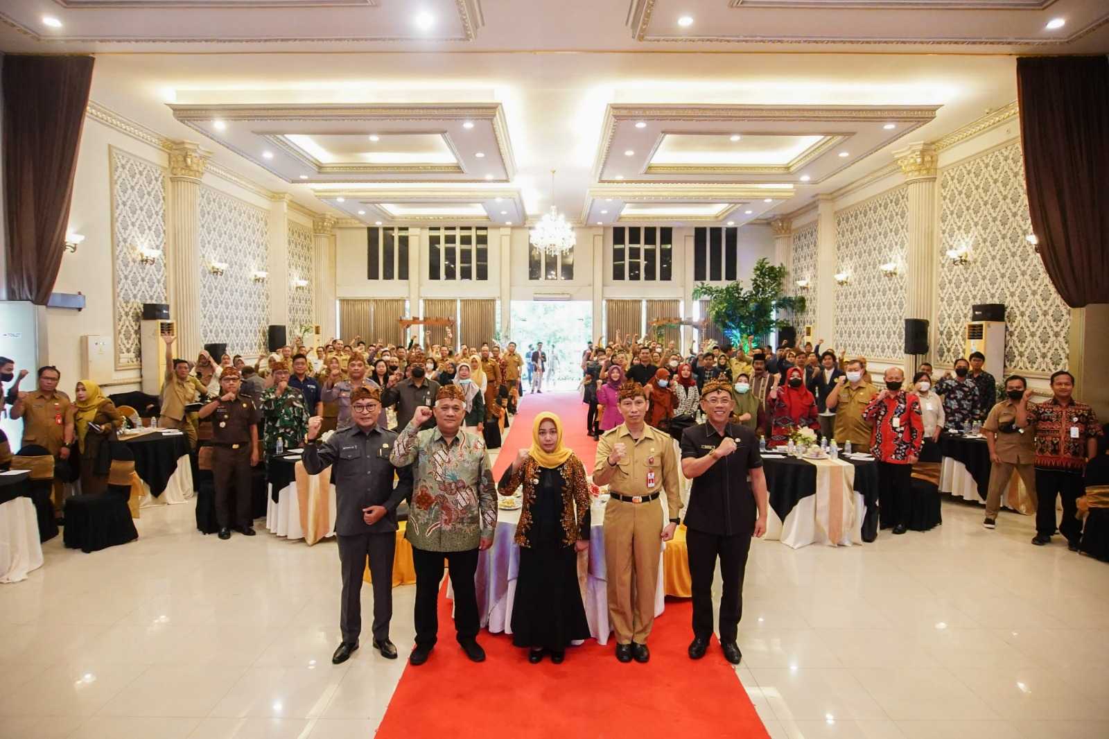gambar utama