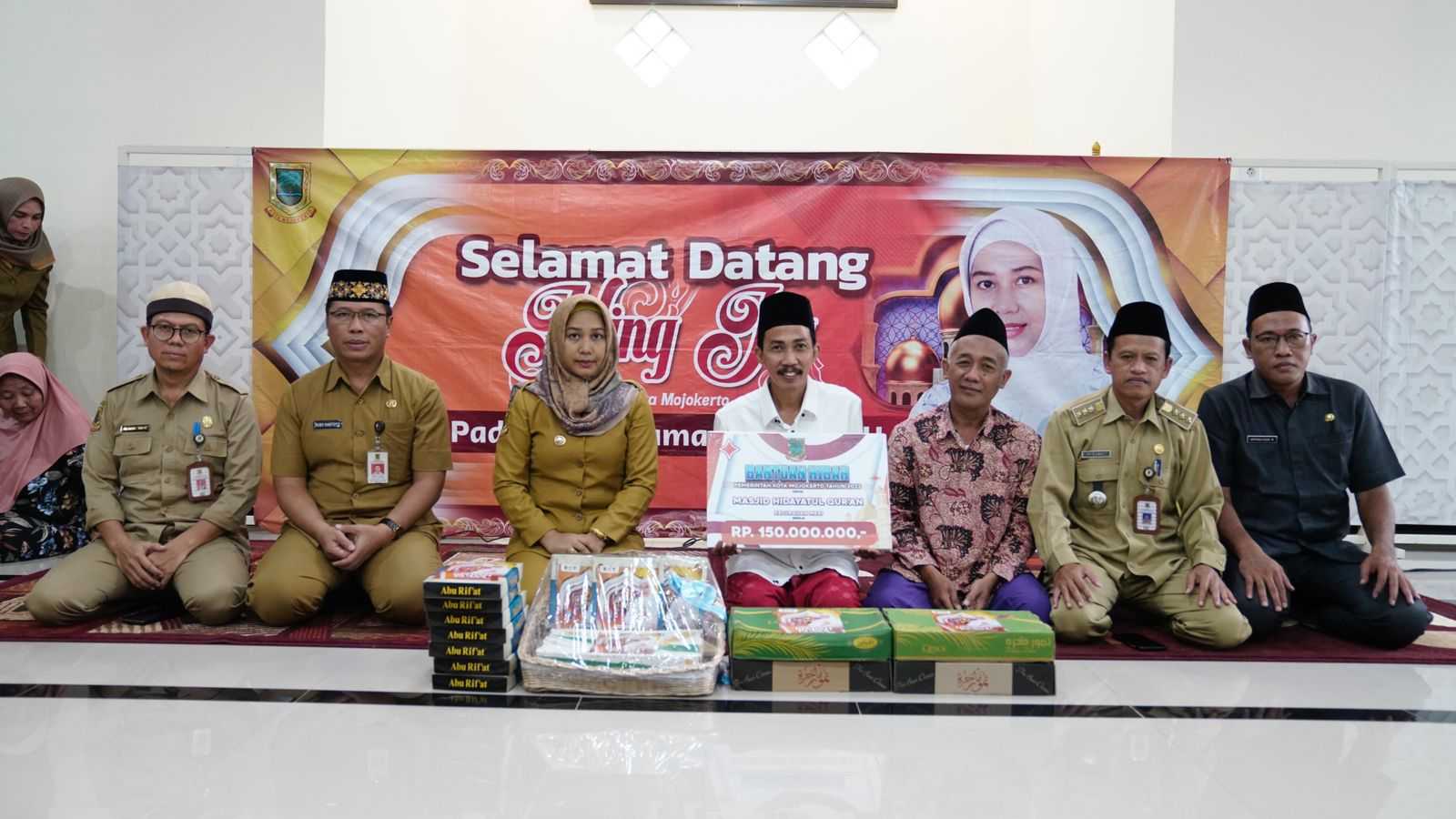 gambar utama