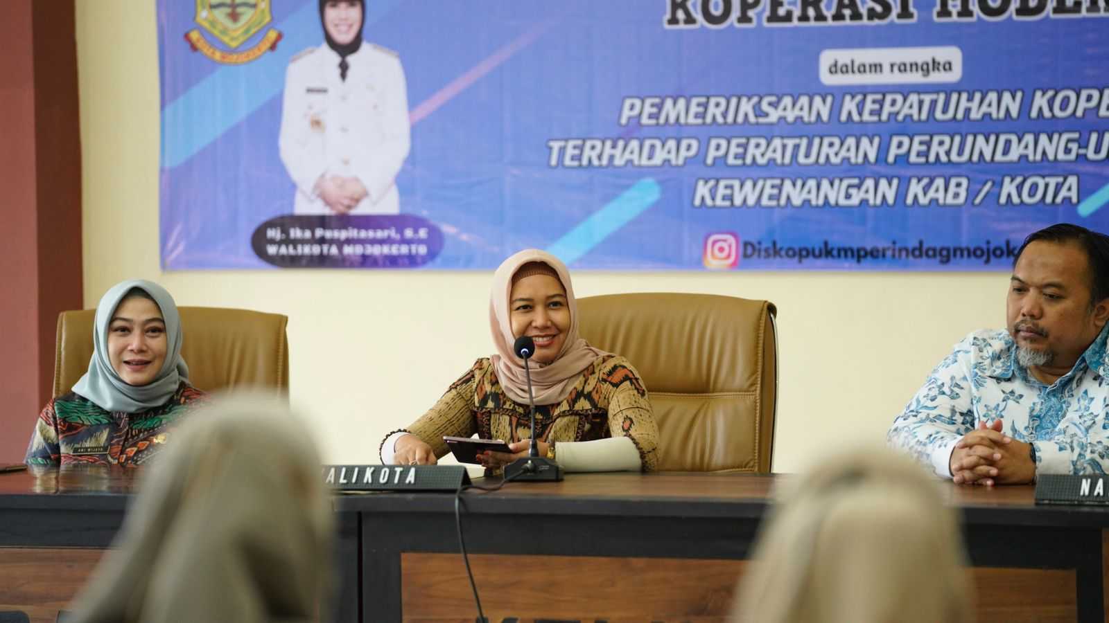 gambar utama
