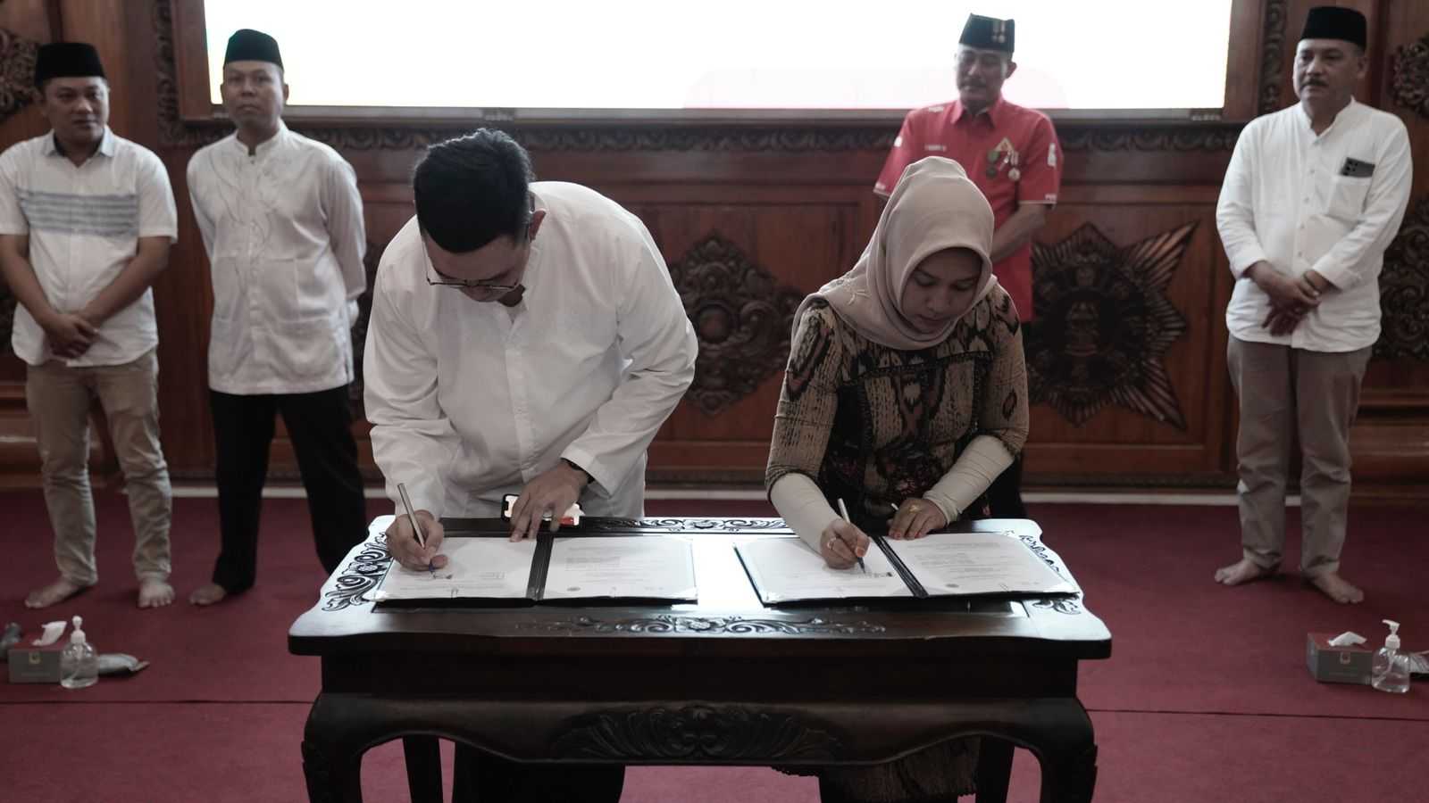 gambar utama