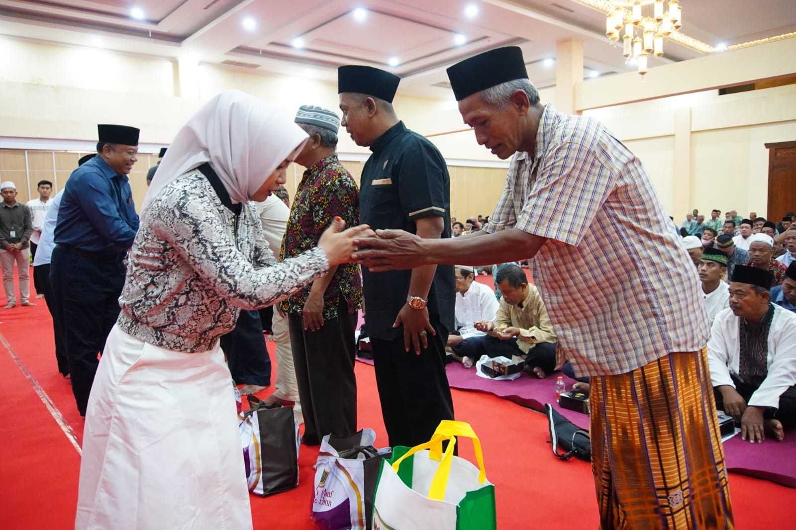 gambar utama