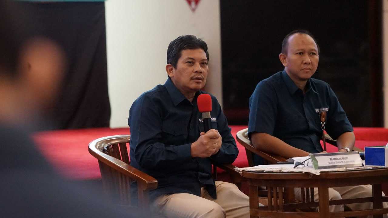 gambar utama