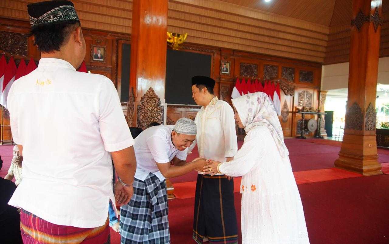 gambar utama