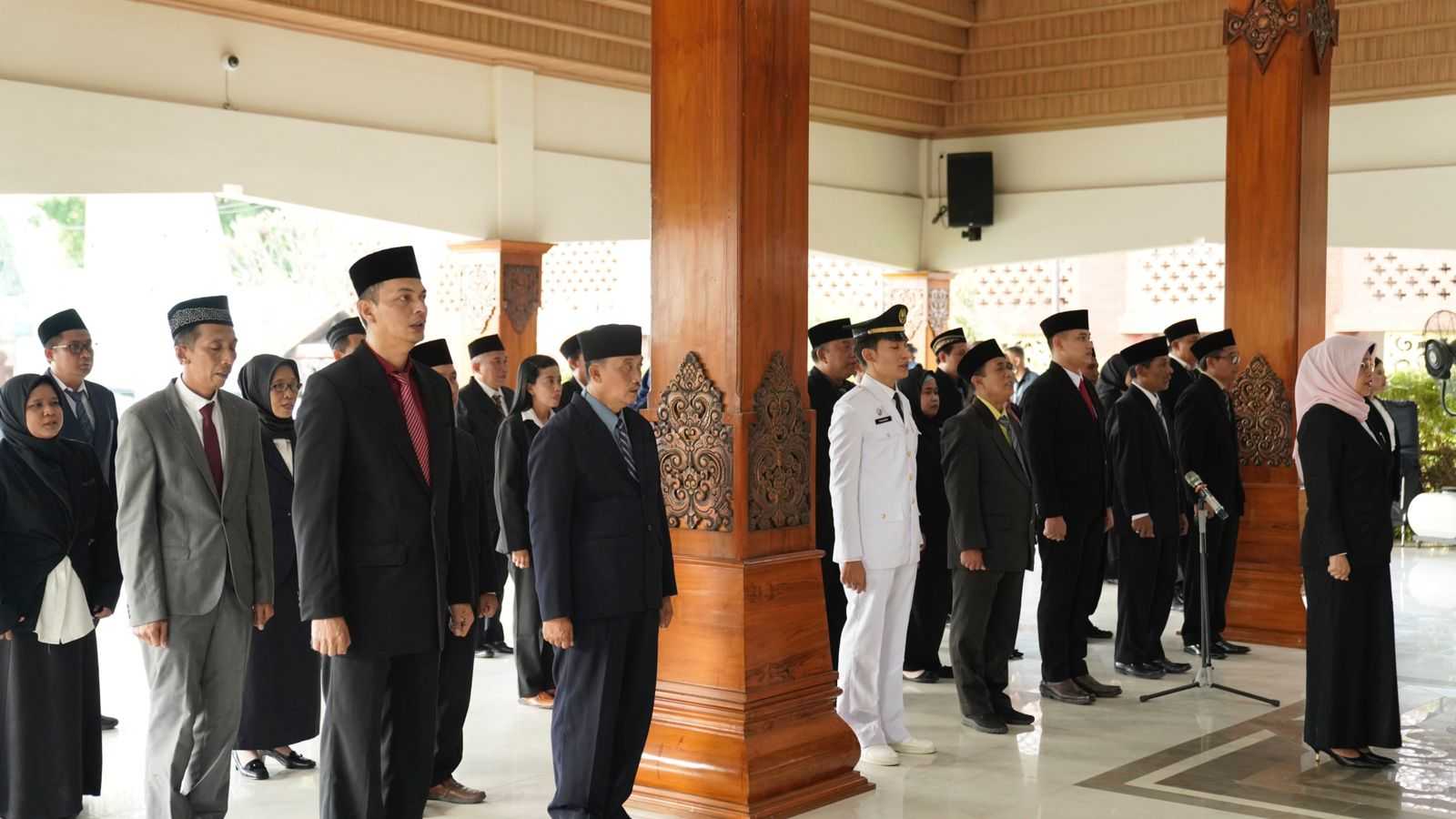 gambar utama