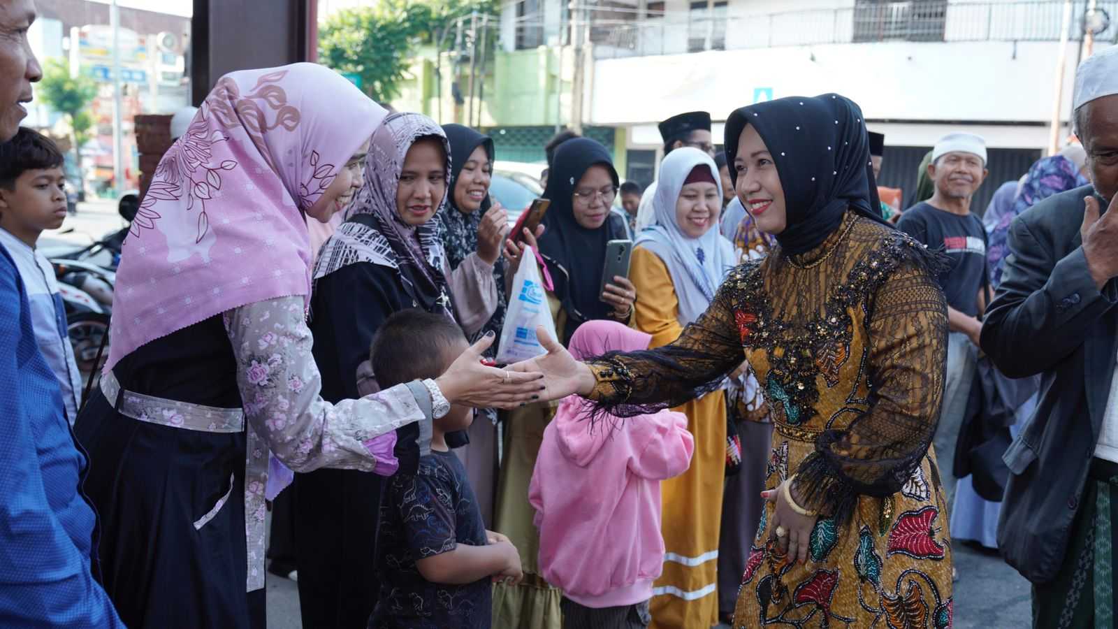gambar utama