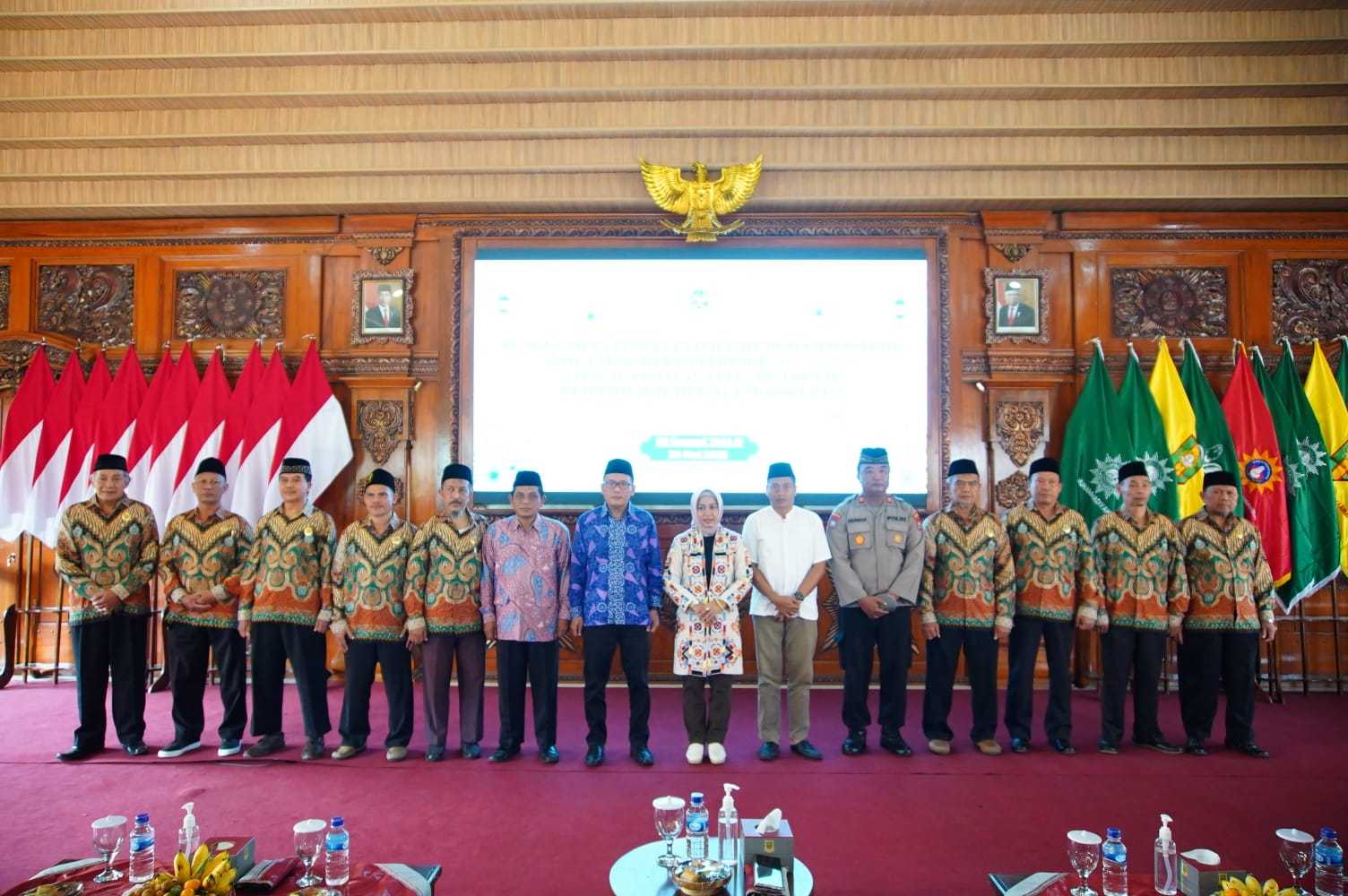 gambar utama