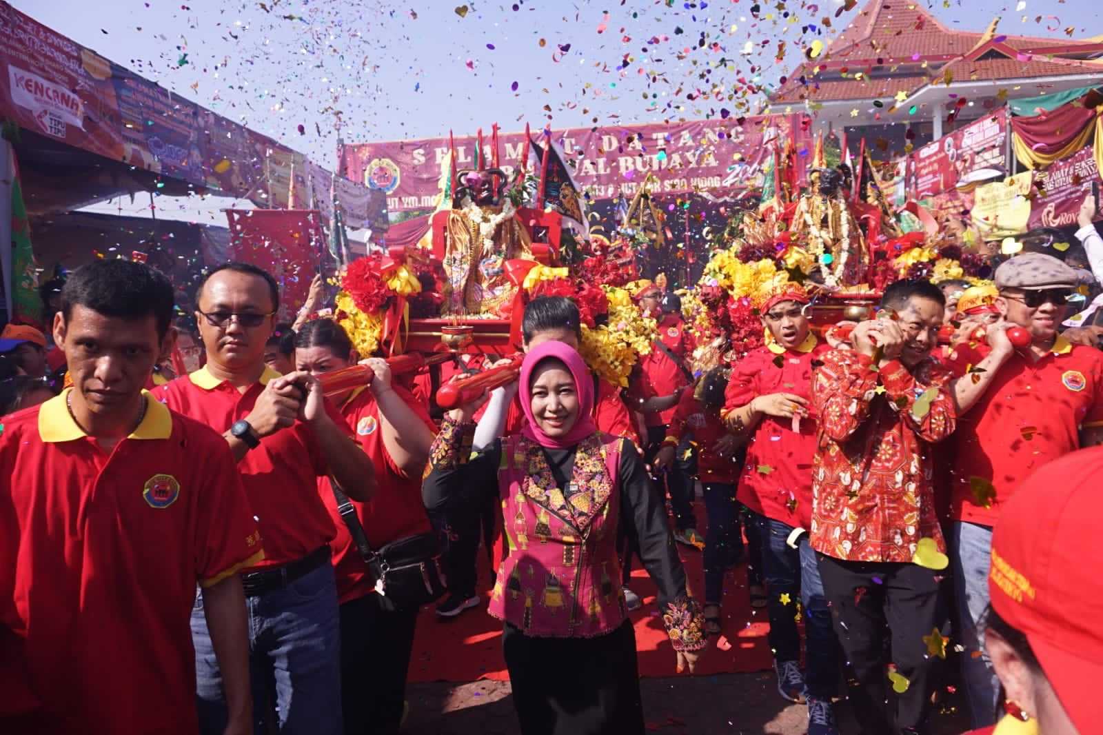 gambar utama