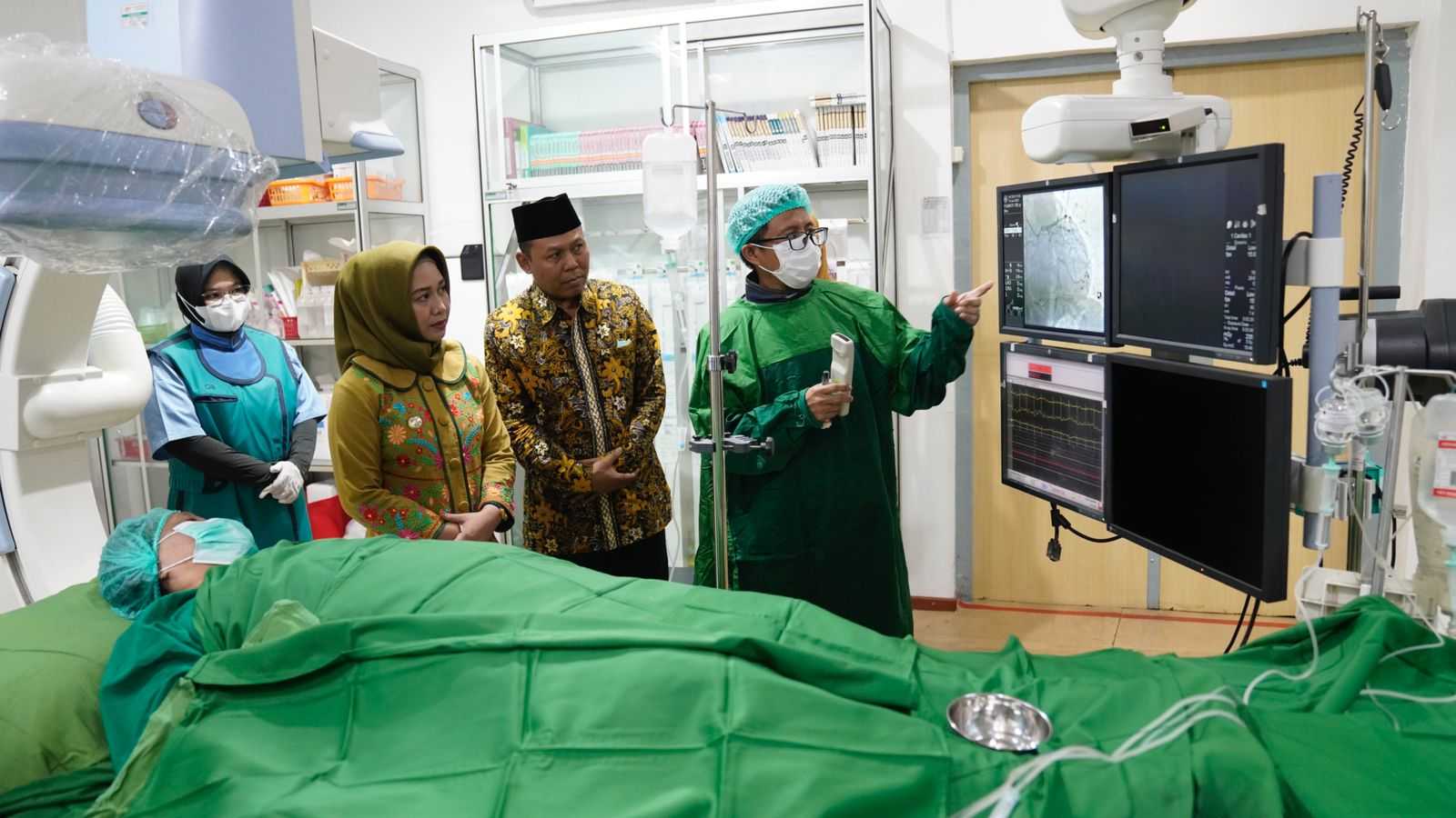 gambar utama