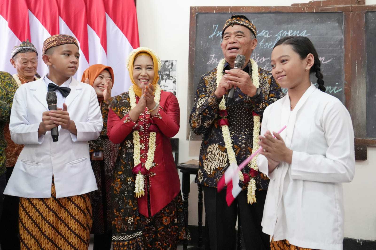 gambar utama