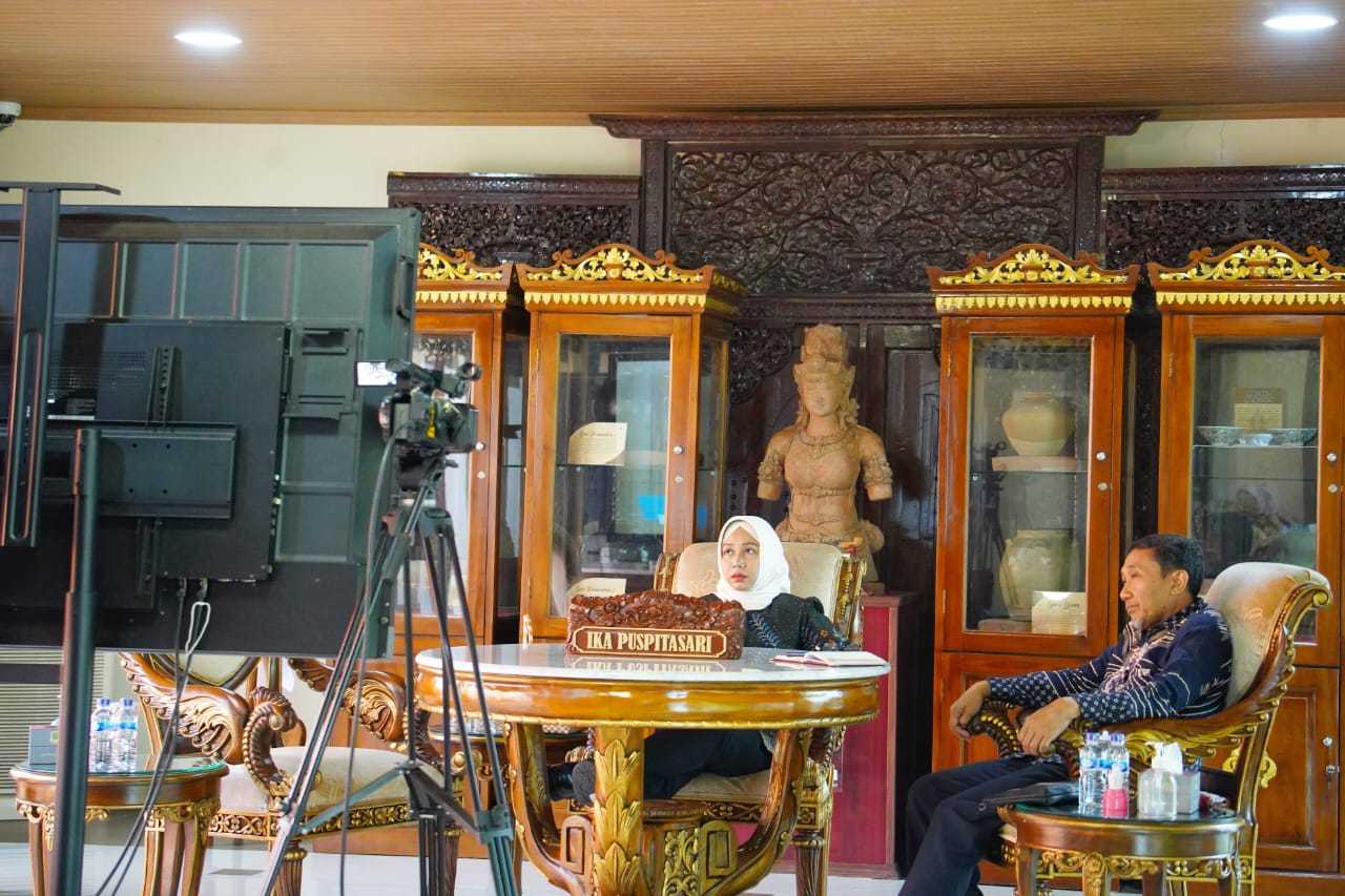 gambar utama