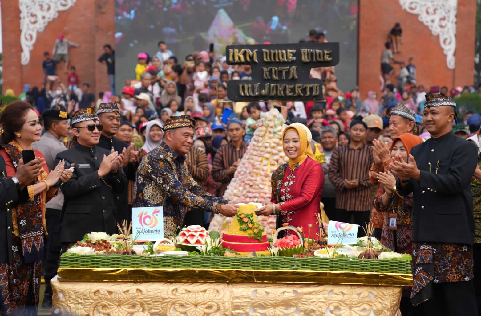 gambar utama