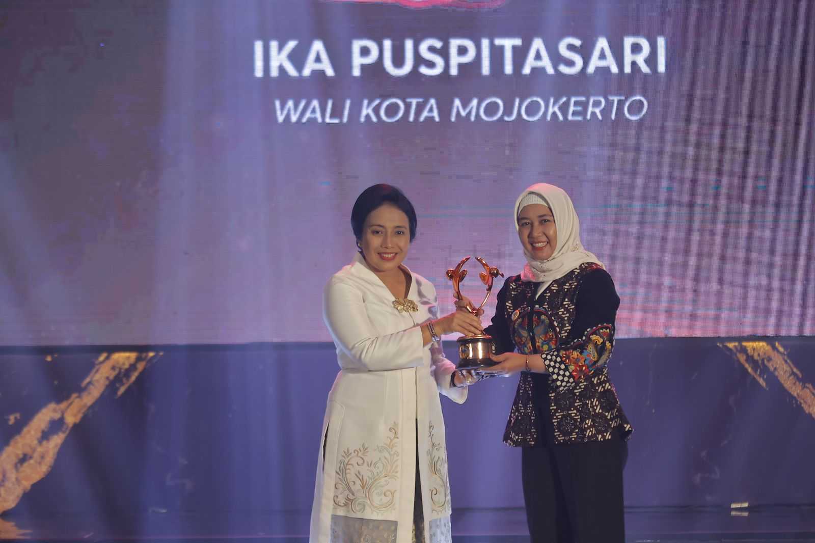 gambar utama