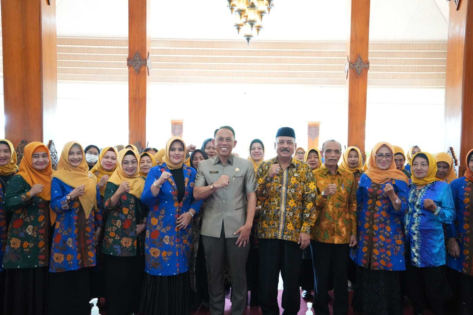 gambar utama