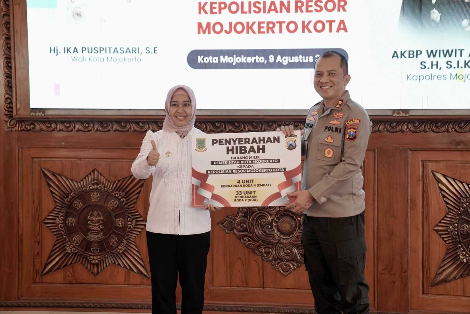 gambar utama