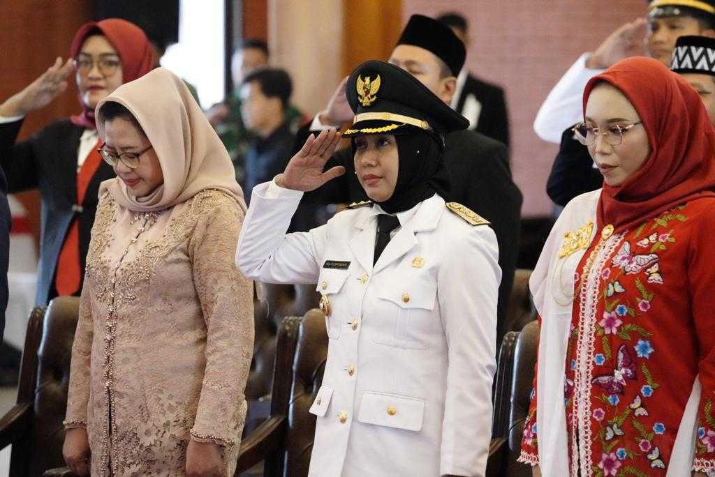 gambar utama