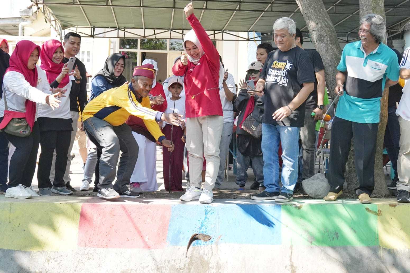 gambar utama