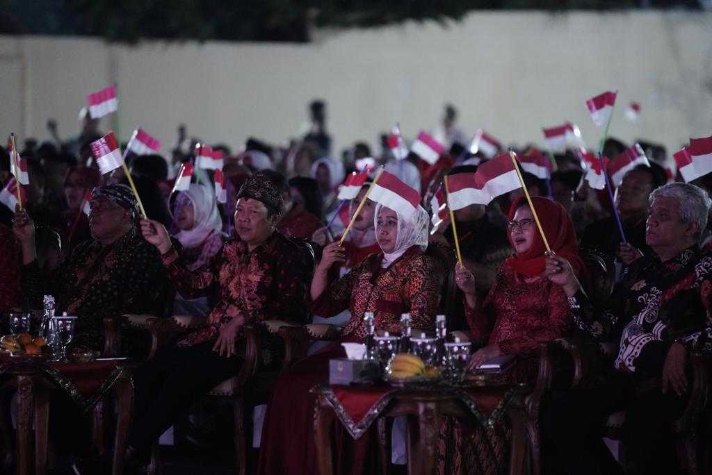 gambar utama