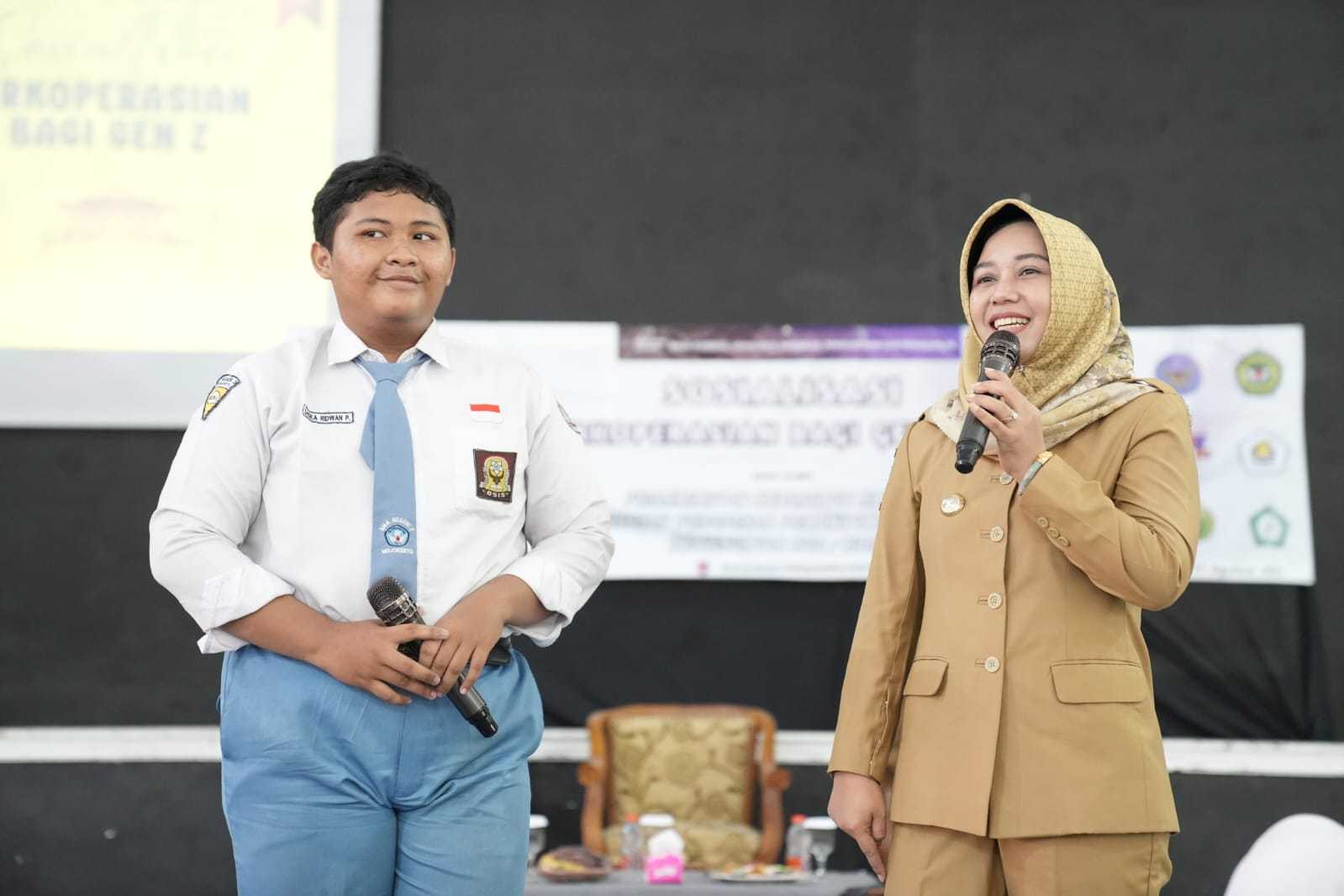 gambar utama