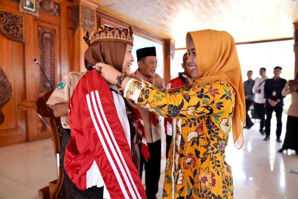 gambar utama