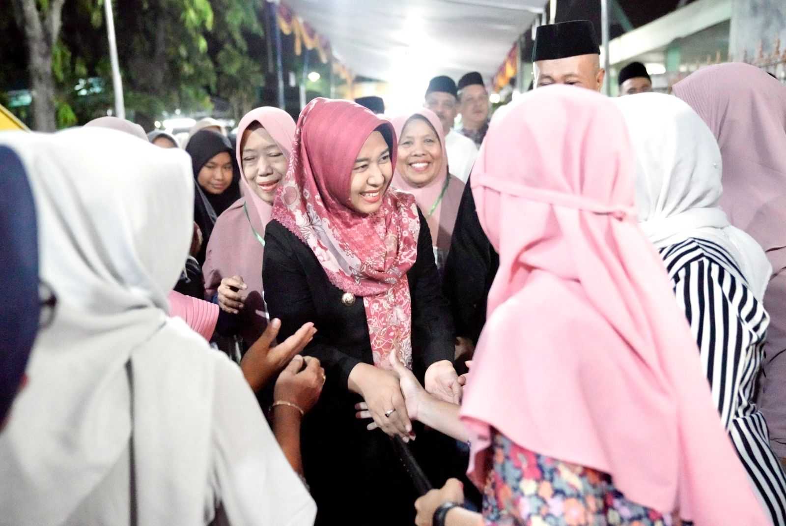 gambar utama