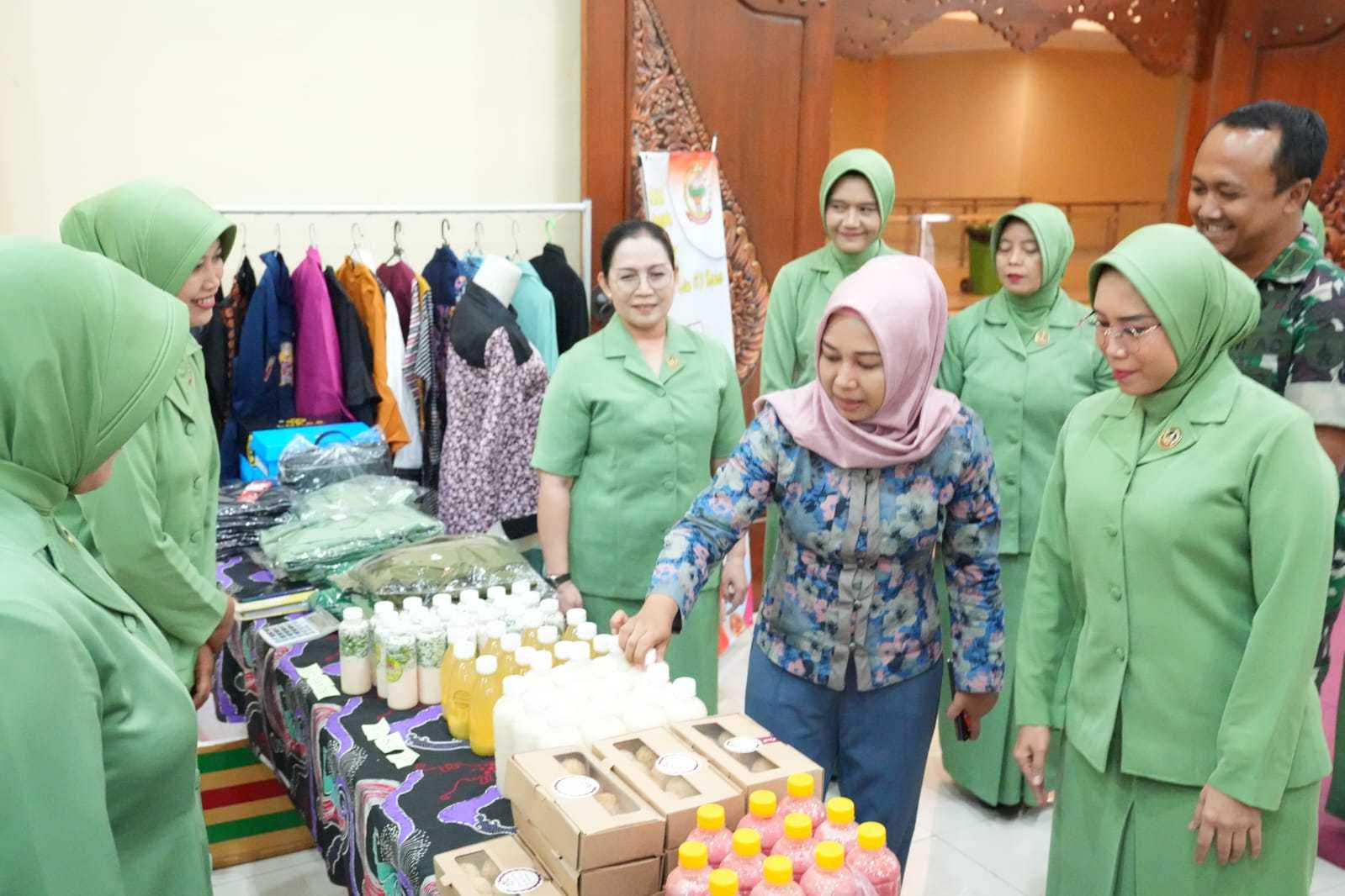 gambar utama