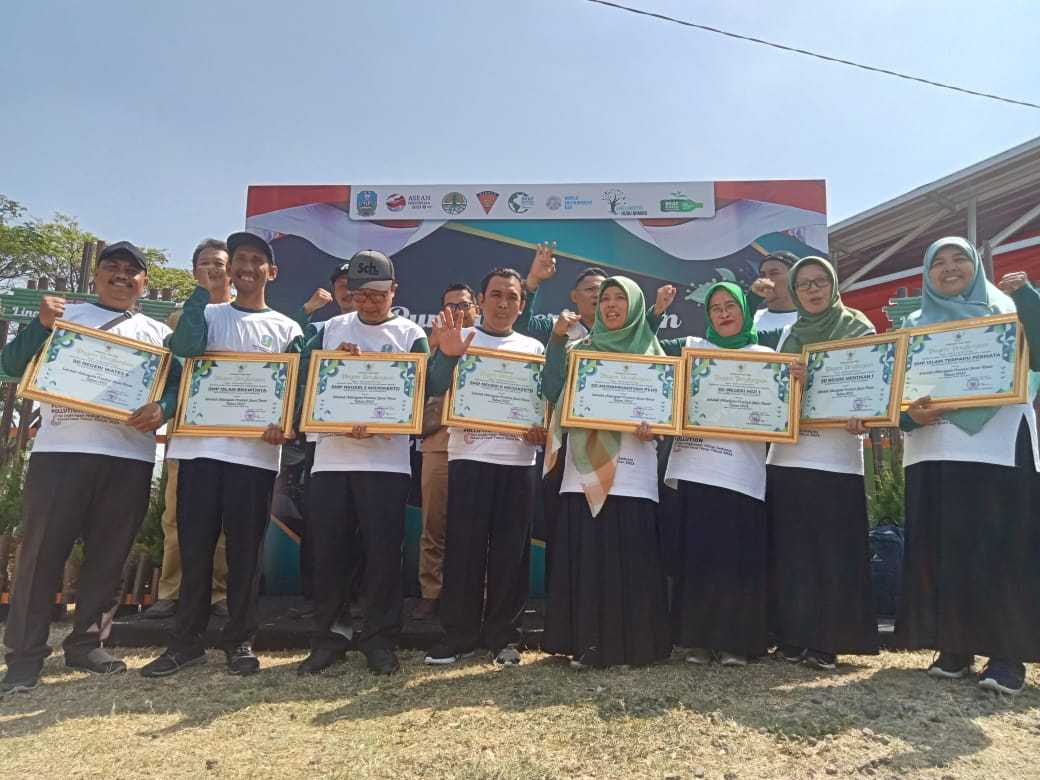 gambar utama
