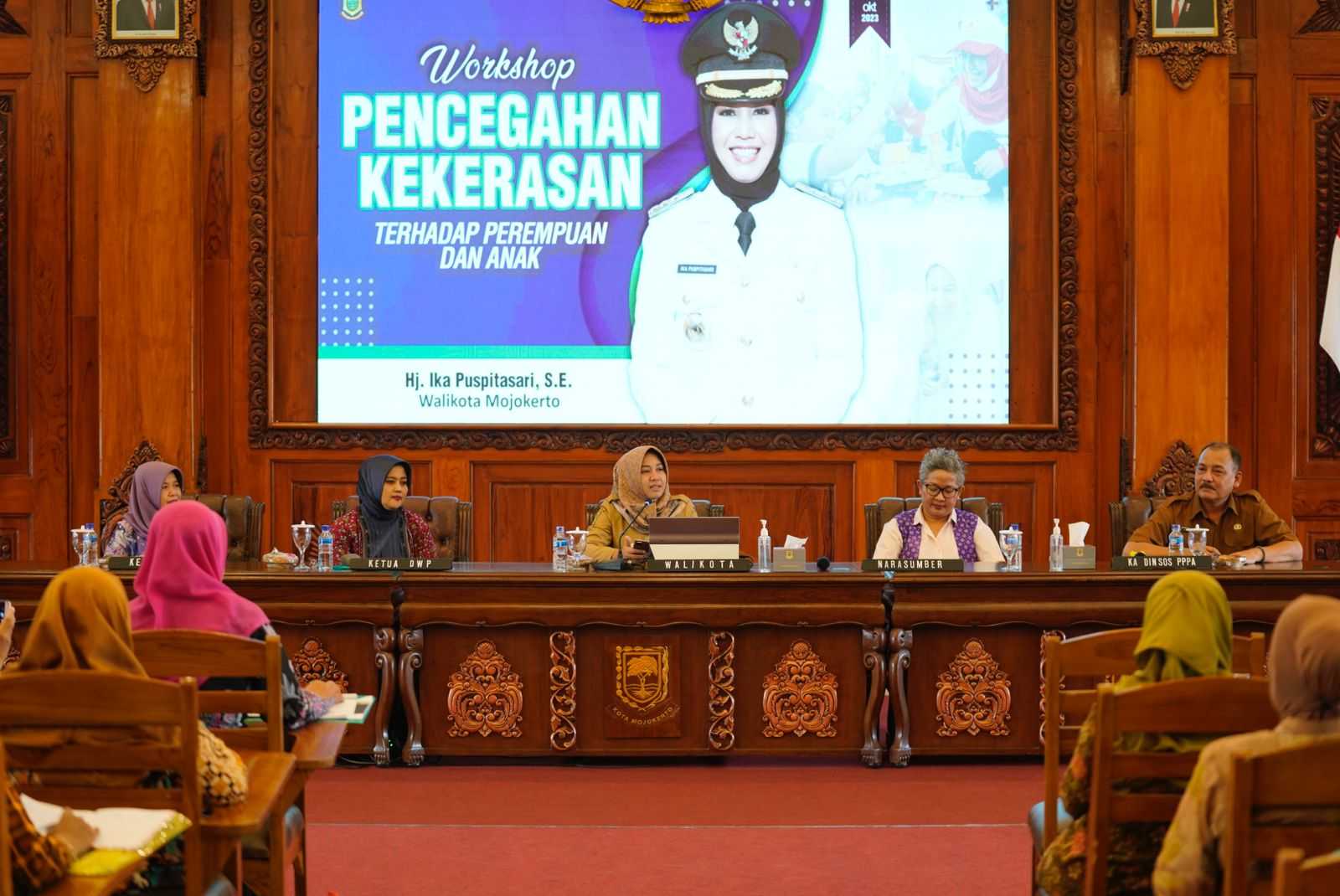 gambar utama