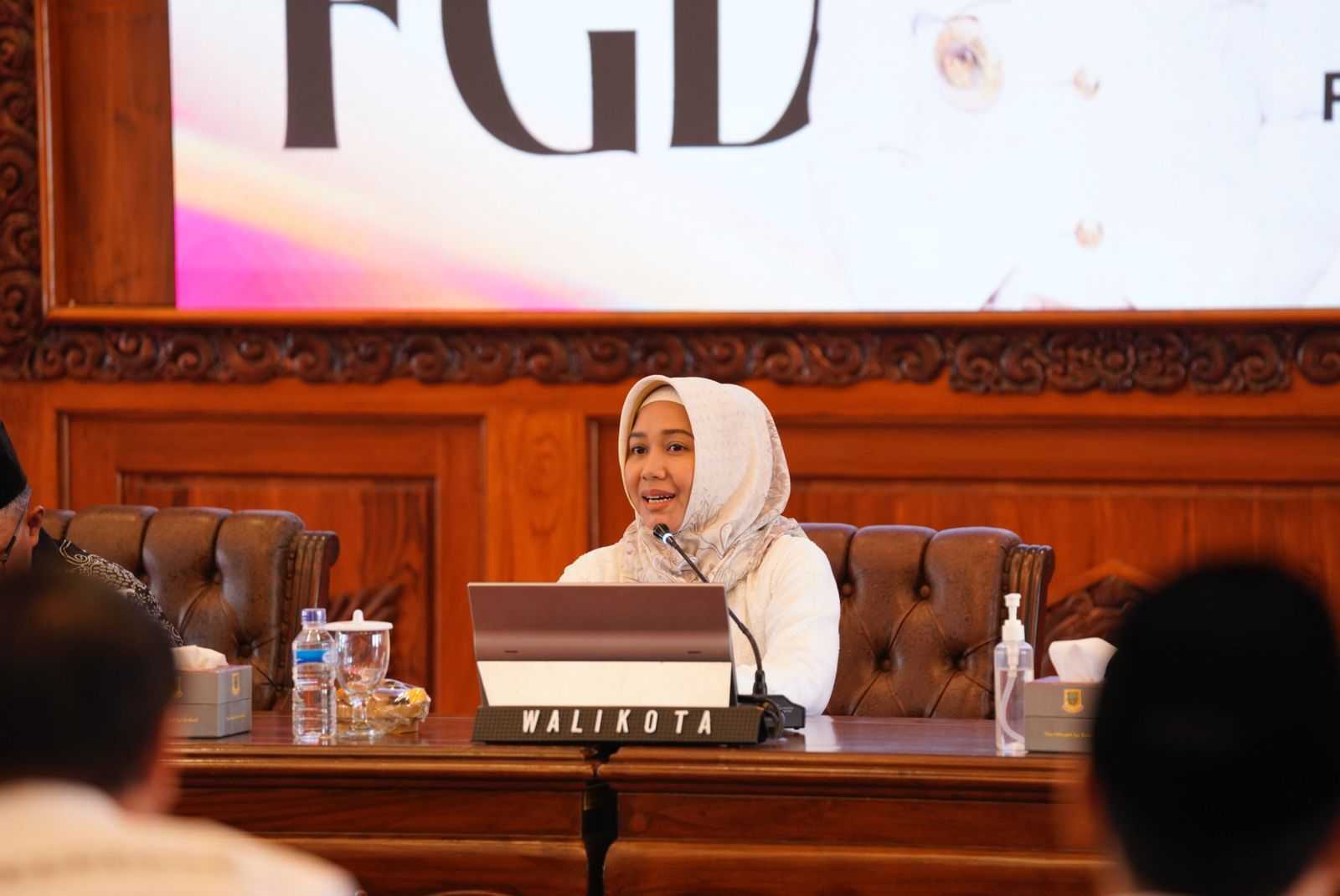 gambar utama