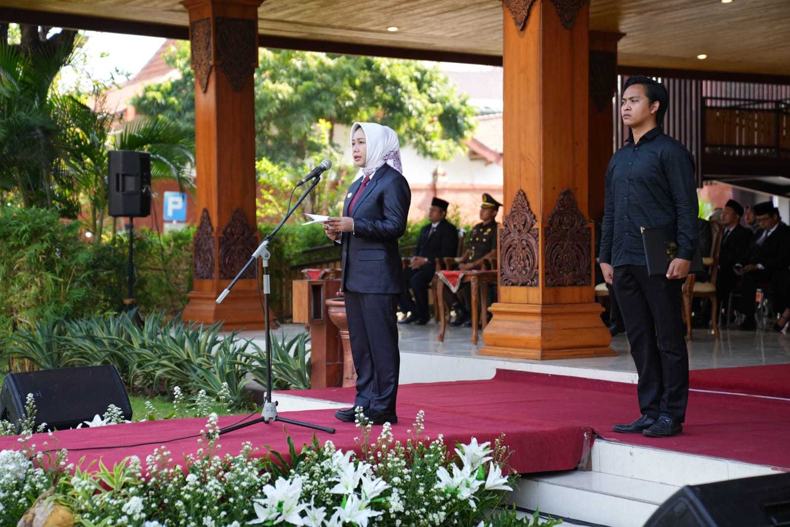 gambar utama