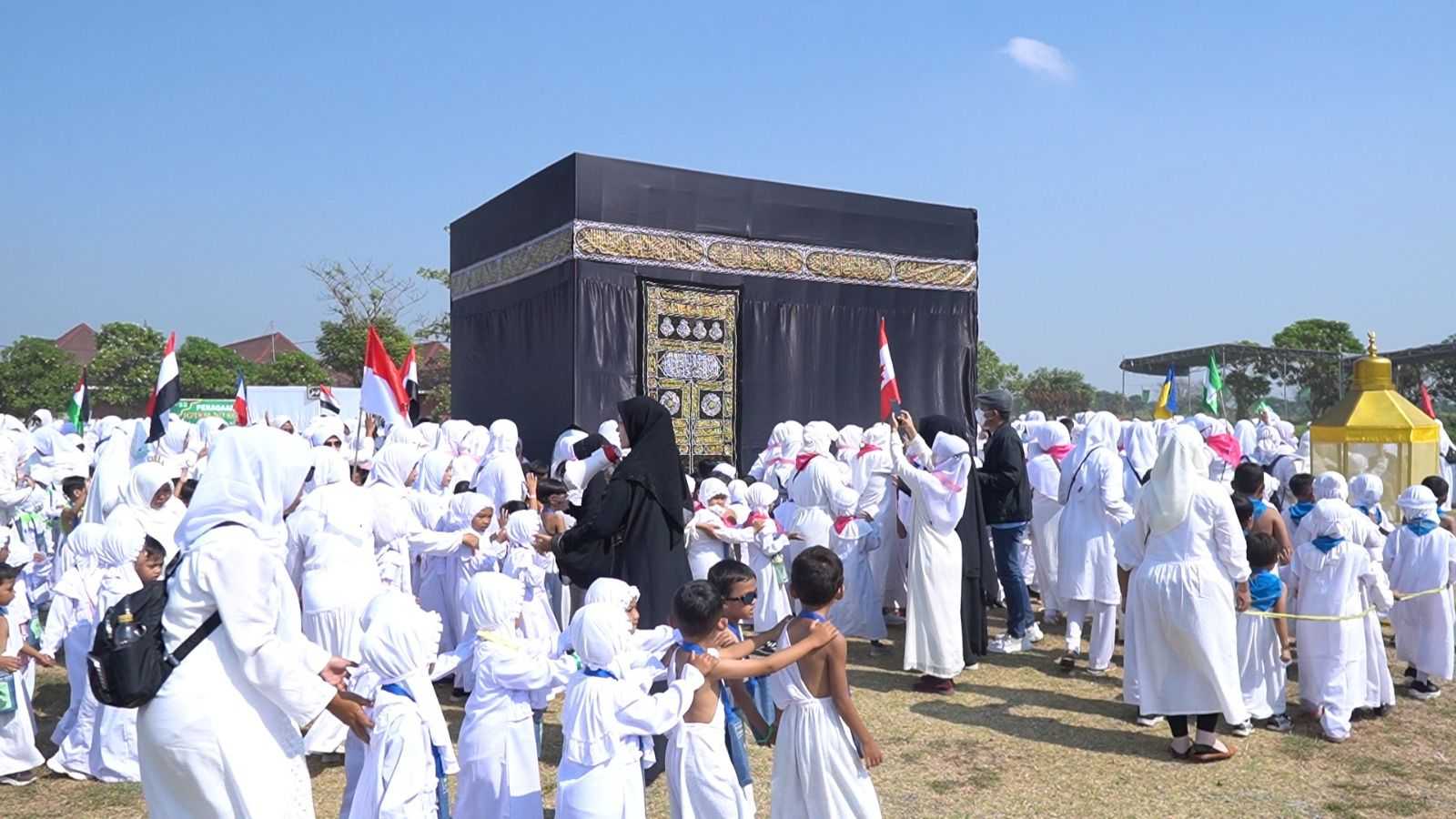gambar utama